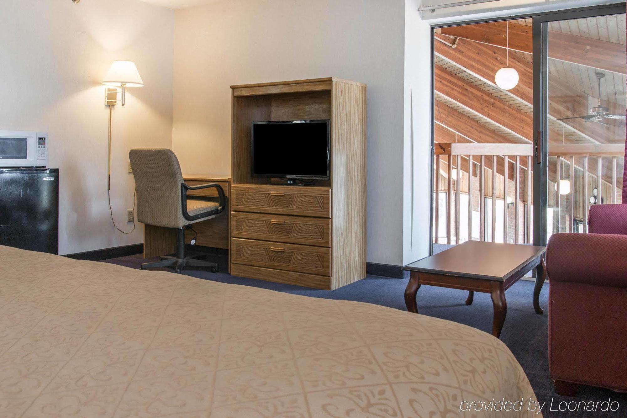 Quality Inn Hudsonville South Ngoại thất bức ảnh